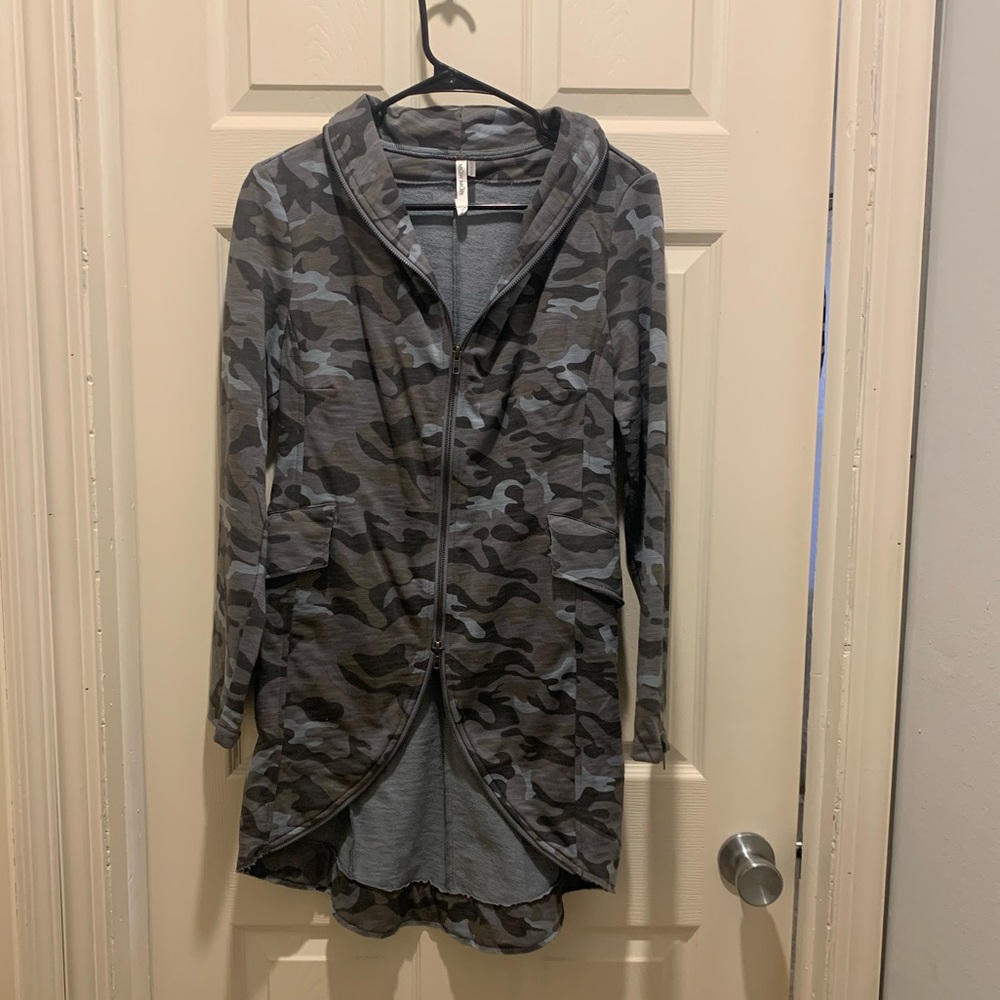 Camo jacket - Picture 2 of 8